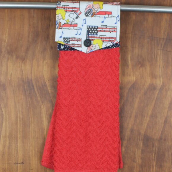 PEANUTS SNOOPY AMERICAN FLAG HAND TOWEL RED & WHITE HANDMADE HANGING KITCHEN - Picture 2 of 4